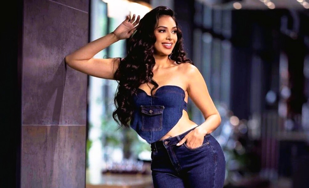 Miss Honduras ilumina Nueva York como madrina del Desfile de la Hispanidad
