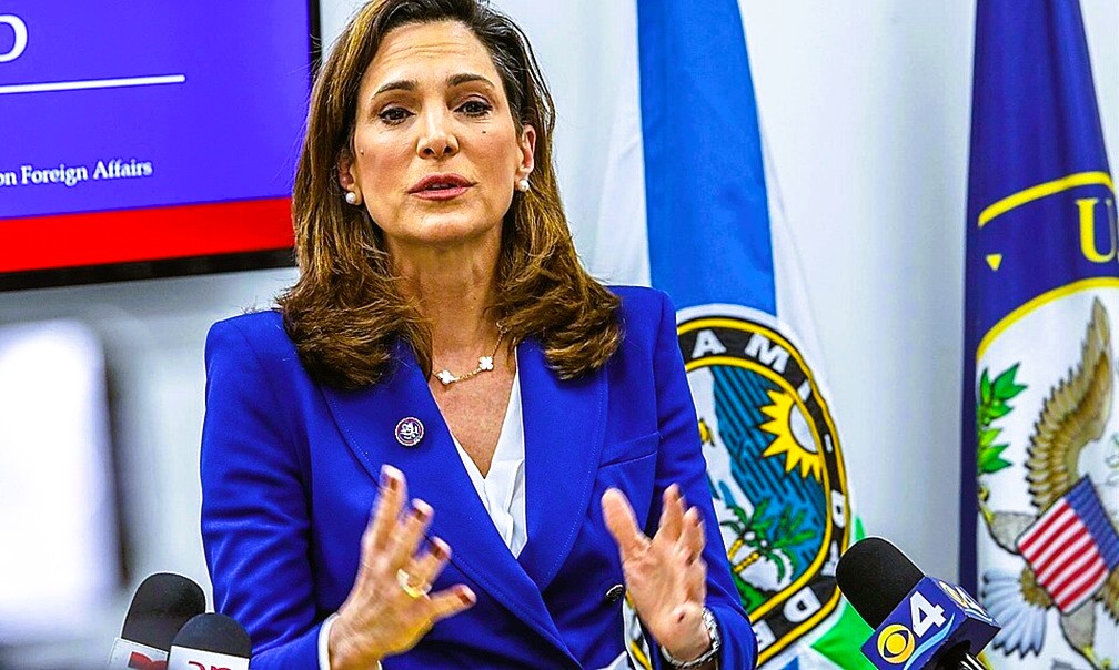 Alerta global sacude Honduras ante advertencia de María Elvira Salazar