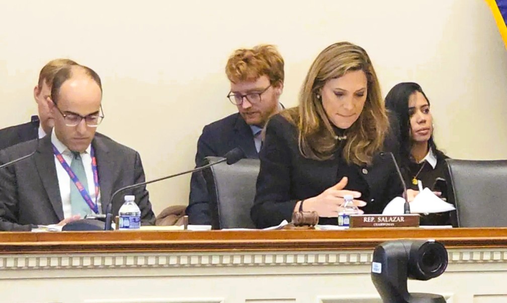 Washington eleva presión ante riesgo de quiebre democrático en Honduras