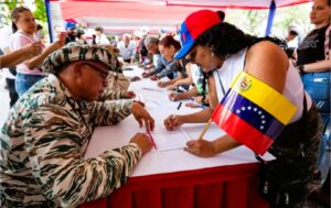 Estrategia chavista: resistir y agotar al estilo Vietnam ante amenaza de EEUU