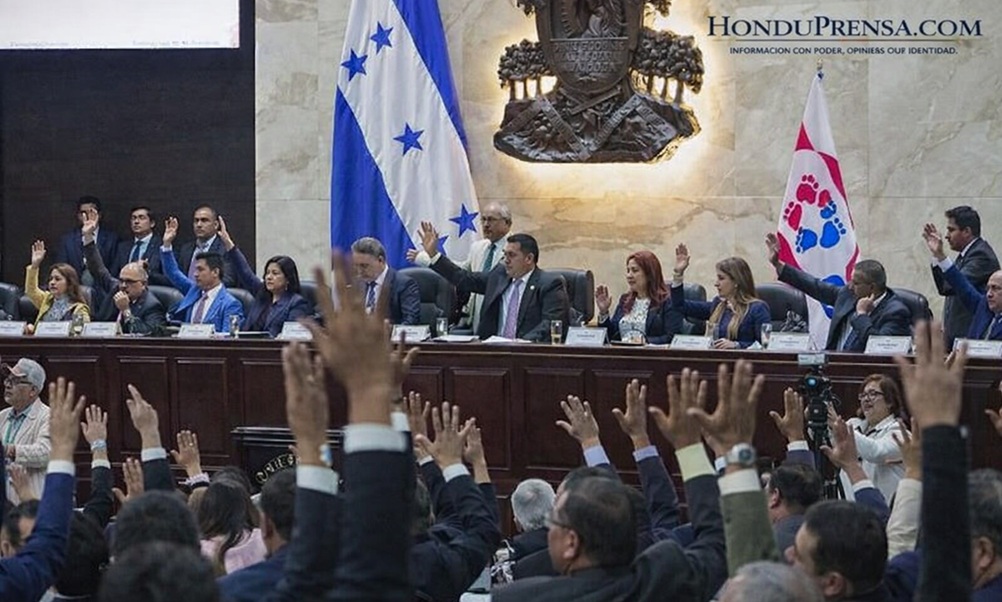 Cirugía institucional redefine futuro económico