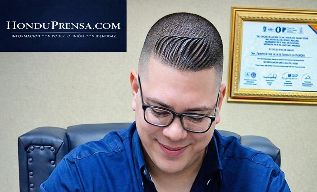 Enrique Yllescas impulsa lectura bíblica escolar