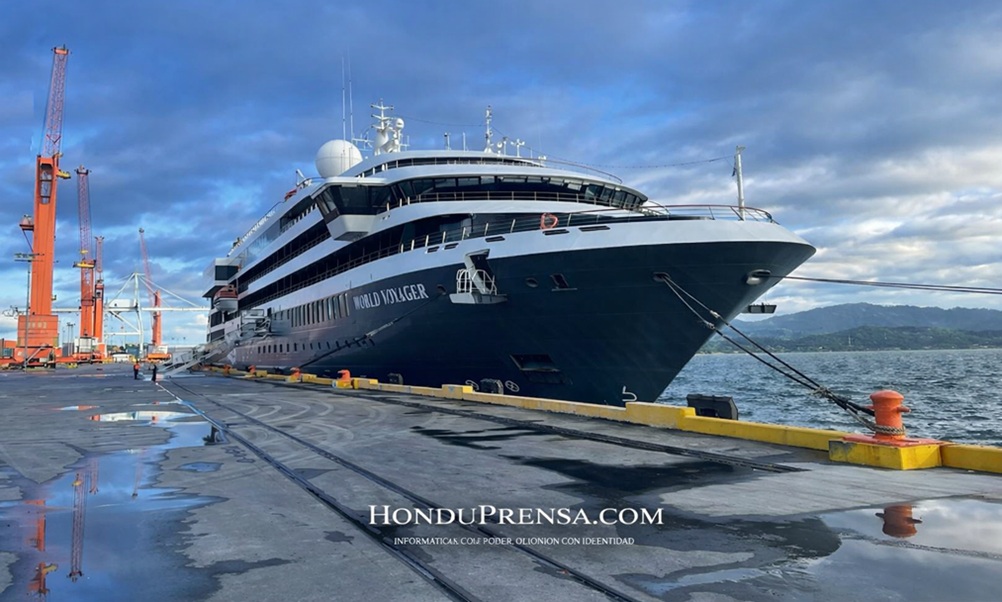 Cruceros reactivan turismo estratégico en Puerto Cortés