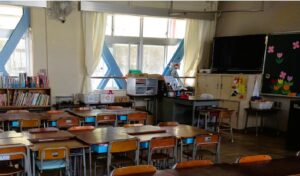 Informe revela emergencia educativa: 1.1 millones fuera de aulas