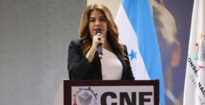 Cossette López sobre Marlon Ochoa: “No llora como mujer, llora como lo que es, un cobarde”