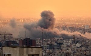 OMS alerta fase peligrosa en guerra tras ataques nucleares