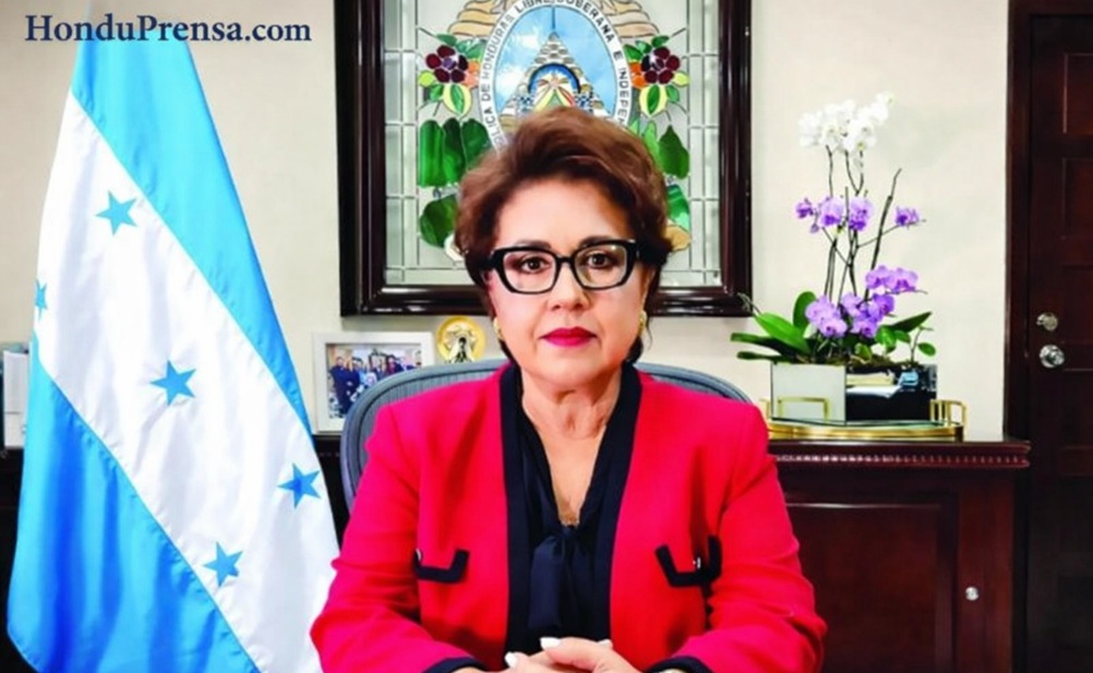 Rebeca Ráquel Obando dimite a la presidencia de la CSJ