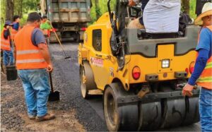 Gobierno ya inviertió L. 200 millones en reparación masiva de baches