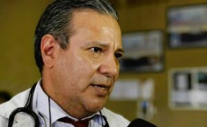 CMH alerta despidos de médicos en plena crisis del sistema sanitario