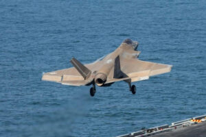 España cierra su espacio aéreo a aviones de EE.UU.