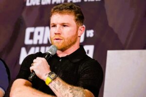 “El pobre siempre va a ser pobre porque quiere”: Canelo Álvarez
