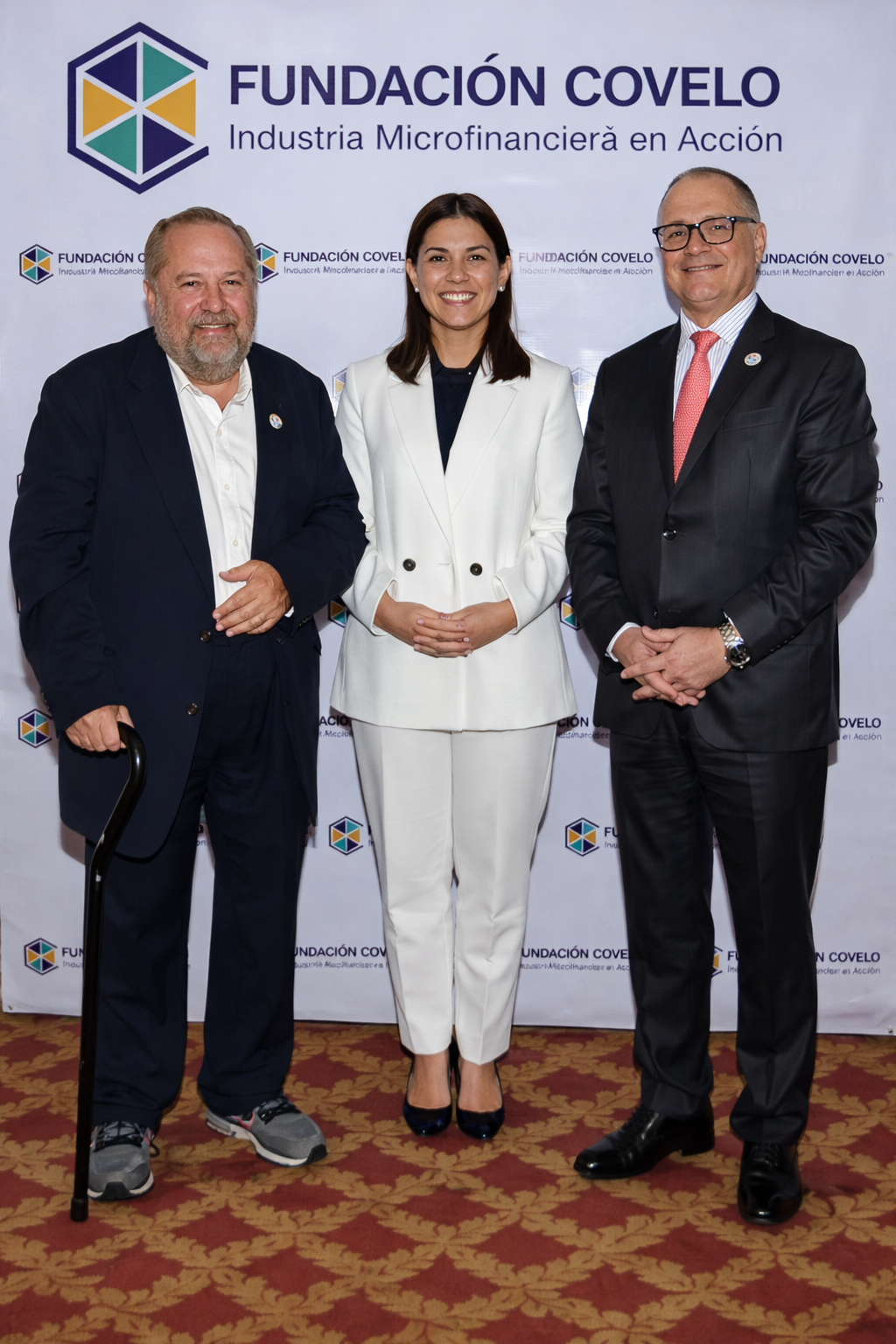 Adolfo Facussé Handal, presidente de Junta Directiva de la Fundación Covelo; María Aguado Álvarez de Sotomayor, responsable de Programas de la Agencia Española de Cooperación Internacional para el Desarrollo (AECID) y Juan José Lagos, presidente ejecutivo de la Fundación Covelo.