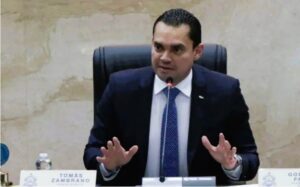 CN fija audiencia firme: con o sin Marlon Ochoa