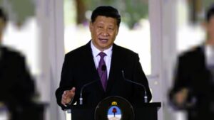 Trump asegura que China acordó no enviar armas a Irán