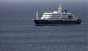 Crucero del hantavirus atracará en Tenerife