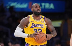 LeBron James no reducirá salario para volver a Cavaliers