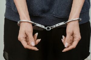 Alerta: 420 mujeres capturadas por presunta vinculación a bandas criminales