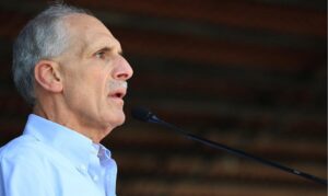 Asfura lamenta masacres en Honduras y promete castigo