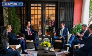 Zambrano empuja inversión ante delegación de EE.UU.