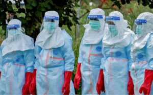 Ébola: claves de una crisis sanitaria aún bajo el iceberg
