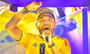 De la Espriella marca pulso institucional frente a Petro
