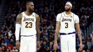 Warriors buscan fichar a LeBron y AD