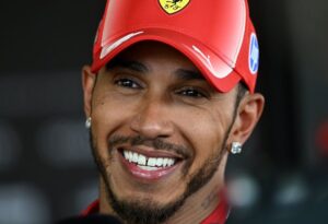El mensaje de Hamilton tras su primer triunfo con Ferrari