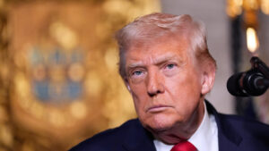 Trump amenaza a Irán
