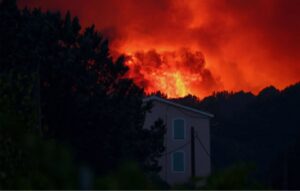 Francia ordenó la evacuación de otras 4.000 personas