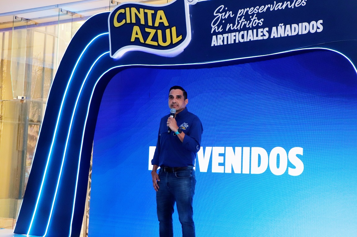 La apertura del evento estuvo a cargo de Raúl Hernández, gerente de Cargill, quien dio la bienvenida a los asistentes en el marco del lanzamiento de Cinta Azul en el país.