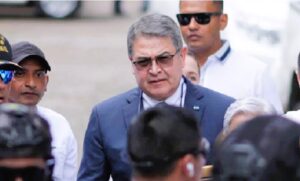 Fiscalía sostiene cargos contra Juan Orlando Hernández