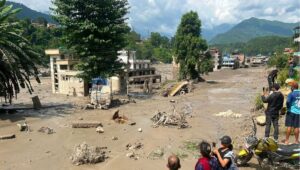 Nepal publica lista de más de 600 turistas desaparecidos