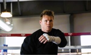 Canelo Álvarez le puso fecha a su retiro