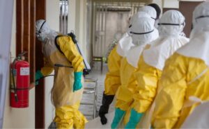 OMS: brote de ébola en Congo comenzó meses antes de su declaración
