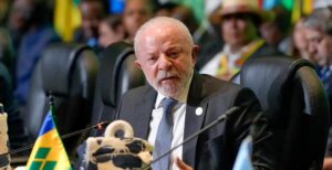 Lula va por su reelección