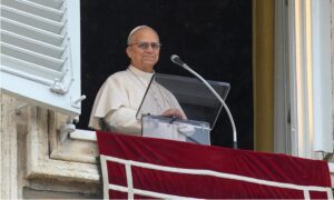 León XIV pide soluciones de paz