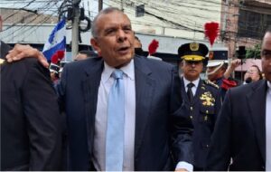 Lobo insta a Asfura a mantener diálogo con el pueblo