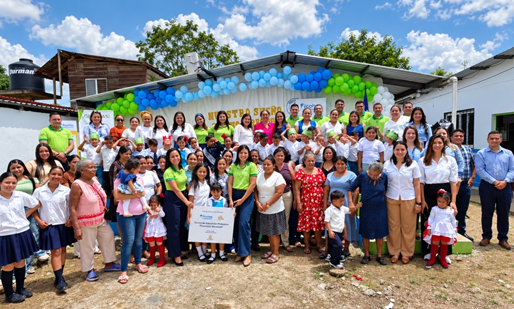 La Colonia fortalece educación preescolar con nueva obra en Tocoa