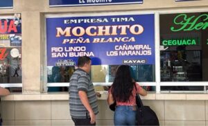 Pocos viajeros salen de Honduras al iniciar la Semana Morazánica